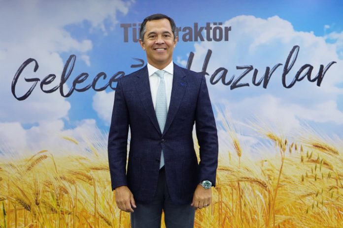 Turk-Traktor-Lideri-Aykut-Ozuner-2 Türk Traktör Lideri Aykut Özüner