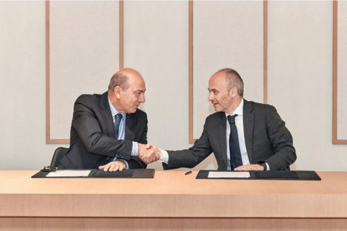 inditex-iaf Tokalaşan İş insanları