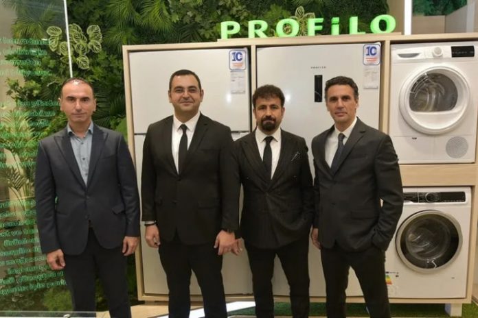 enerjisini-gu-nes-ten-alan-su-rdu-ru-lebilir-mag-aza-2 enerjisini güneşten alan sürdürülebilir mağaza