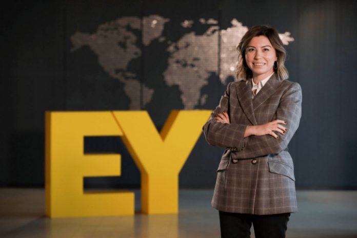 EY-Tu-rkiye-I-klim-Deg-is-iklig-i-ve-Su-rdu-ru-lebilirlik-Hizmetleri-Lideri-Ece-Sevin-2 EY Türkiye İklim Değişikliği ve Sürdürülebilirlik Hizmetleri Lideri Ece Sevin