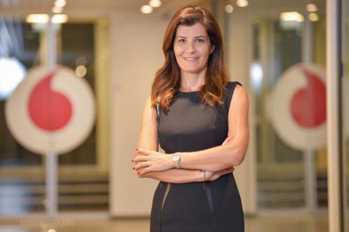 Vodafone-Turkiye-Icra-Kurulu-Baskan-Yardimcisi-Ozlem-Kestioglu-2 Vodafone Türkiye İcra Kurulu Başkan Yardımcısı Özlem Kestioğlu