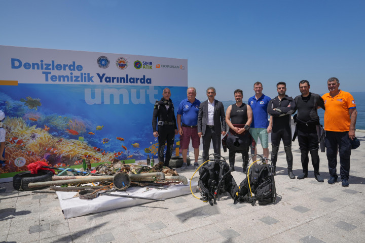 Borusan’dan Gemlik’te Deniz Dibi Temizliği