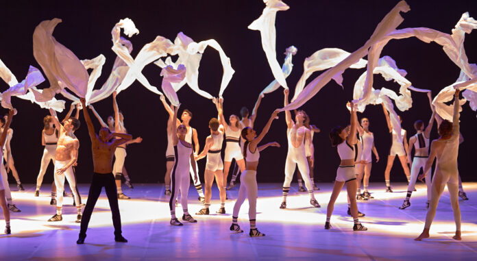 Guillermo Mendo Ballet for Life