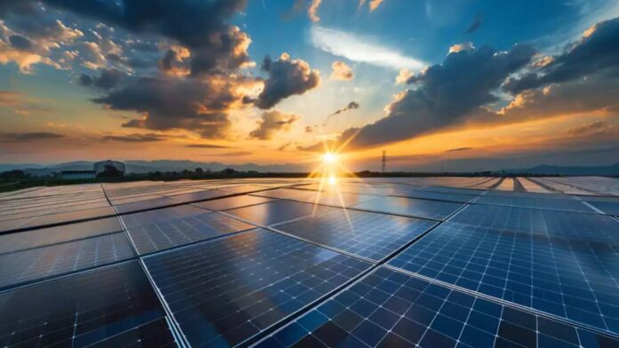 İran'da Yenilenebilir Enerji Kapasitesi 1520 Megavata Yükseldi