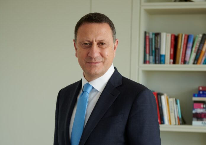 Ömür Tan - GM, QNB Türkiye QNB Türkiye Genel Müdürü Ömür Tan