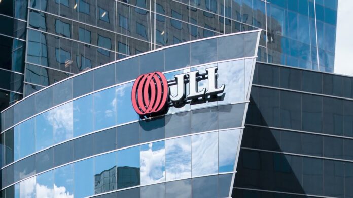 JLL