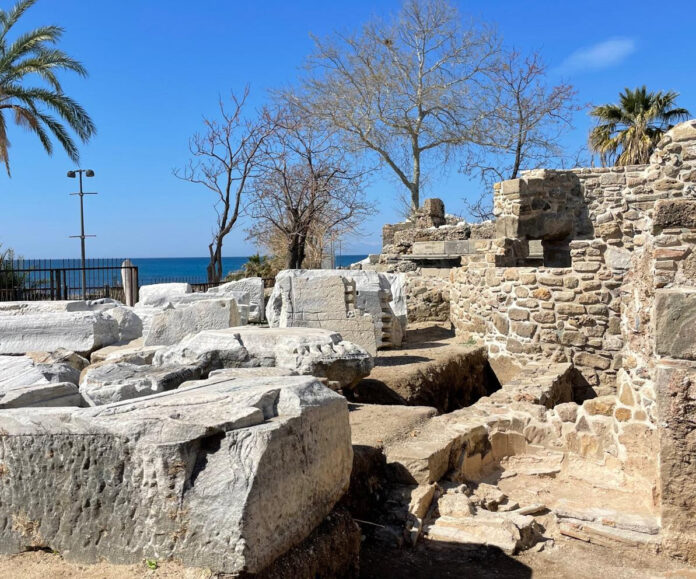 Side Limanı kalıntıları