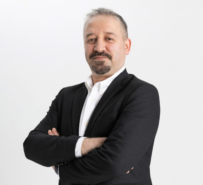 DeFacto Tedarik Zinciri Genel Müdür Yardımcısı Erkan Yorulmaz