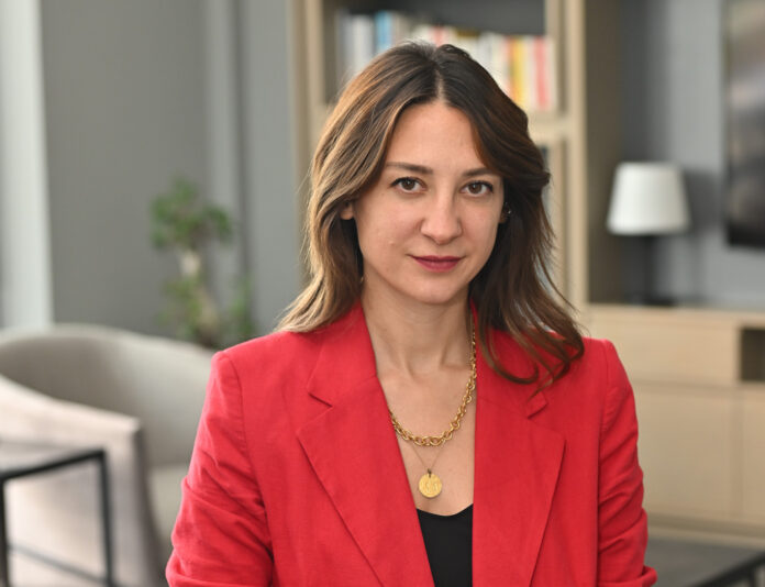 SERKAN SENTURK ODAŞ Kurumsal İletişim Yöneticisi Yasemin Aydınlar