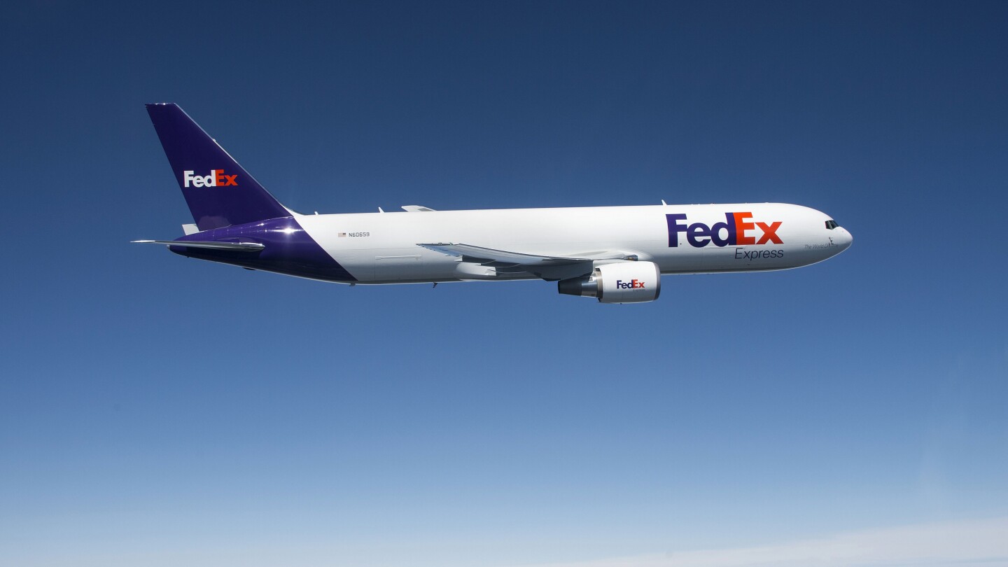 FedEx’ten Yeşil Uçuşa 3 Milyon Galonluk Adım