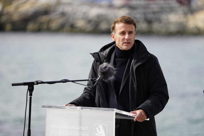 macron Macron Grönland'da