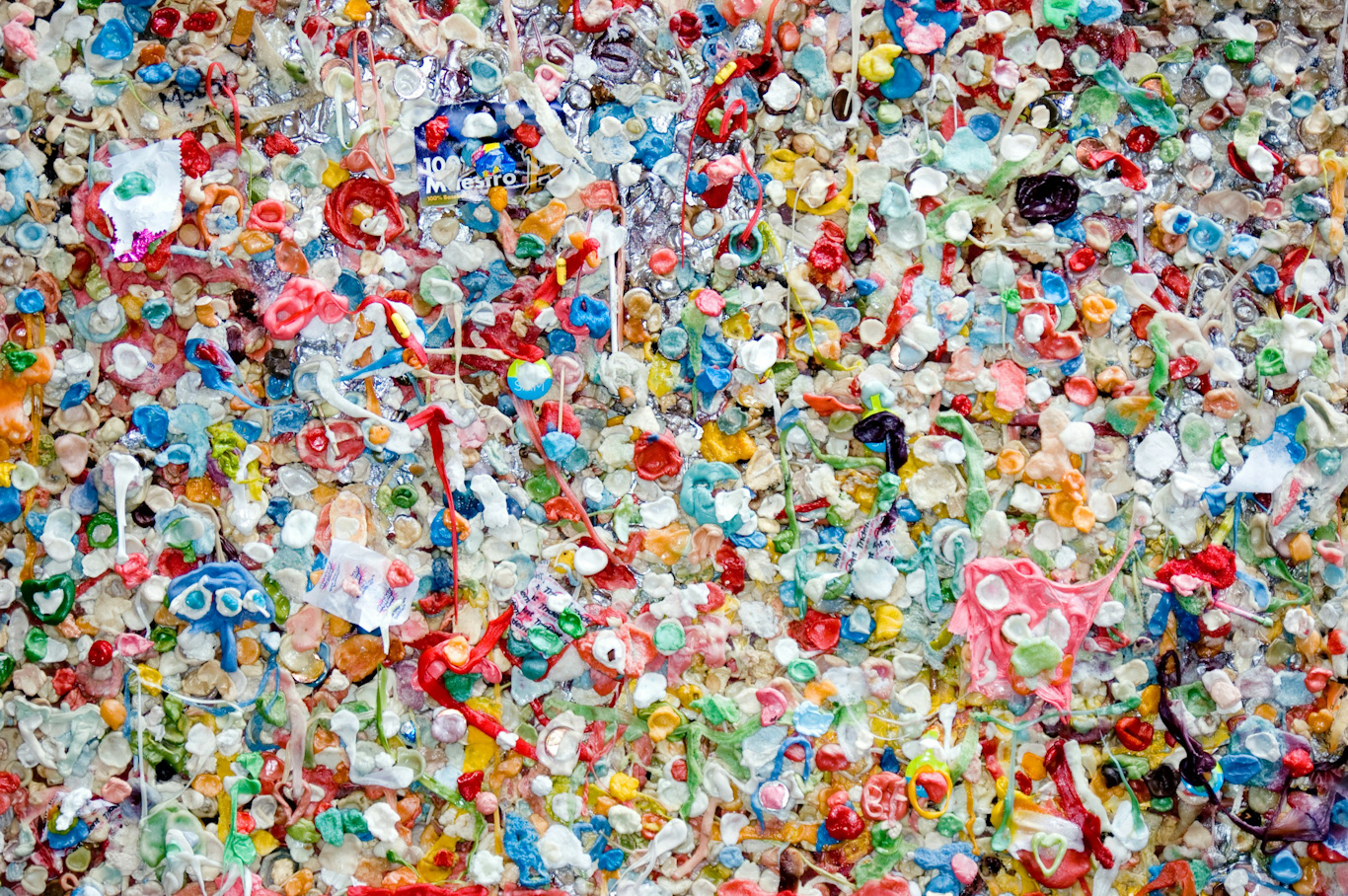 Plastik Atıklar Temiz Hidrojene Dönüşüyor!