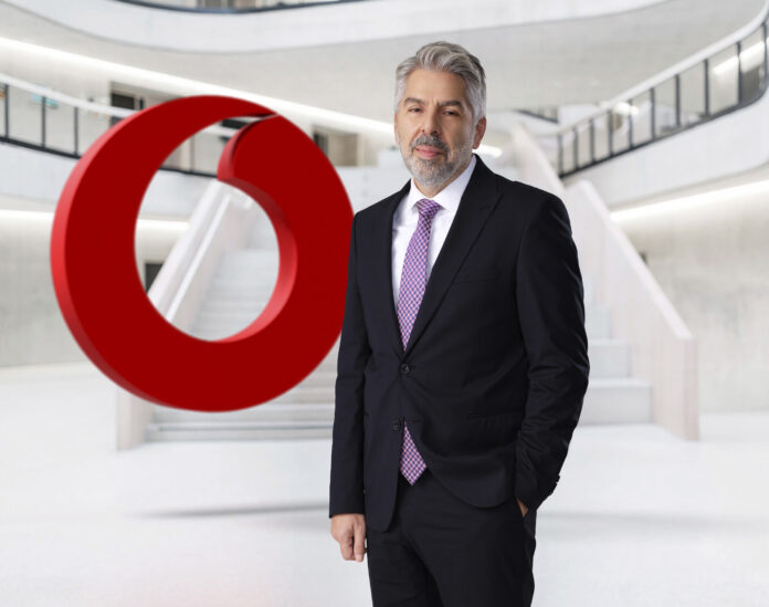 1756362257_Hasan_S_3 Vodafone Türkiye İcra Kurulu Başkan Yardımcısı Hasan Süel