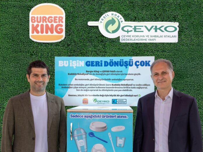 burger Burger King, ÇEVKO Vakfı iş birliğiyle başlattığı “Bu İşin Geri Dönüşü Çok” projesi kapsamında, Caddebostan ve Acıbadem şubelerinde geri dönüşüm uygulamasını hayata geçirdi.