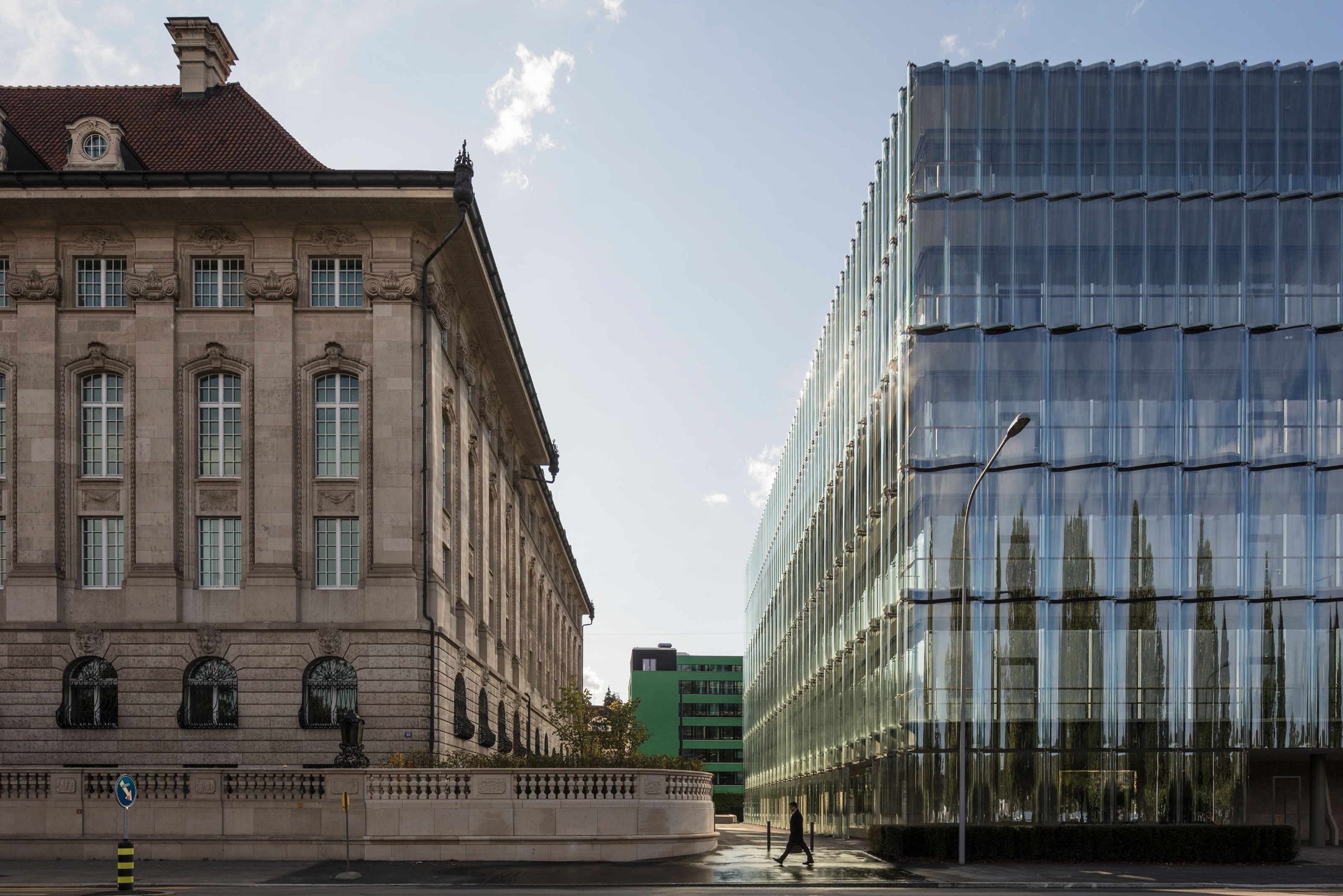 Swiss Re, Net Sıfır Yolunda SBTi’siz İlerleyecek