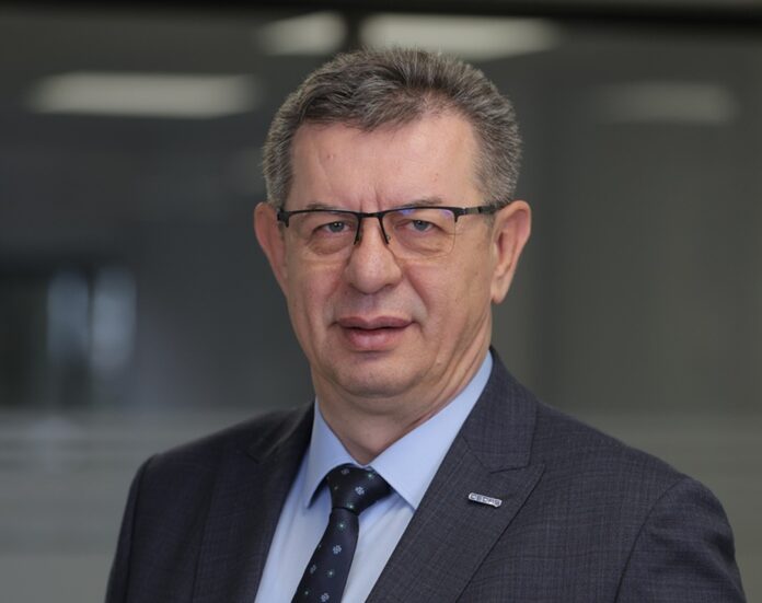 OEDAŞ Direktörü Muzaffer Yalçın OEDAŞ Direktörü Muzaffer Yalçın