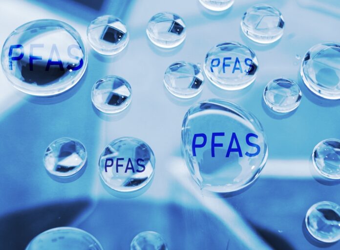 shutterstock_2504460459 pfas düzenlemesi