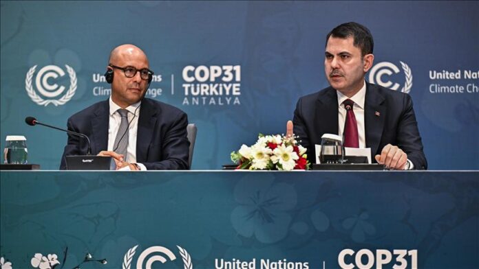 kurum Simon Stiell ve Murat Kurum