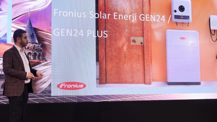 Fronius_Solarex1_100911353 Fronius Solarex