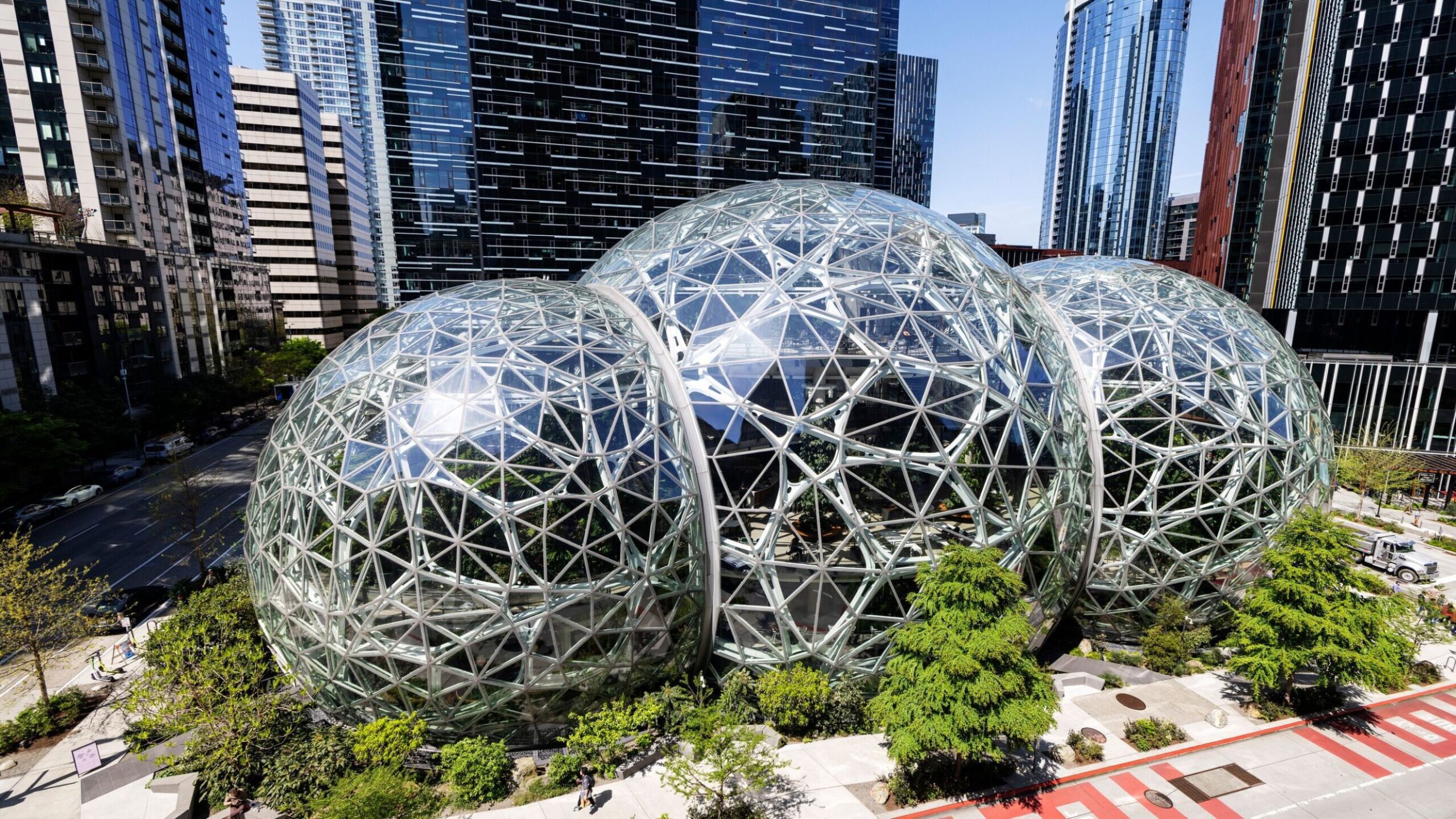 Amazon Karbon Kredisi Satışına Başladı